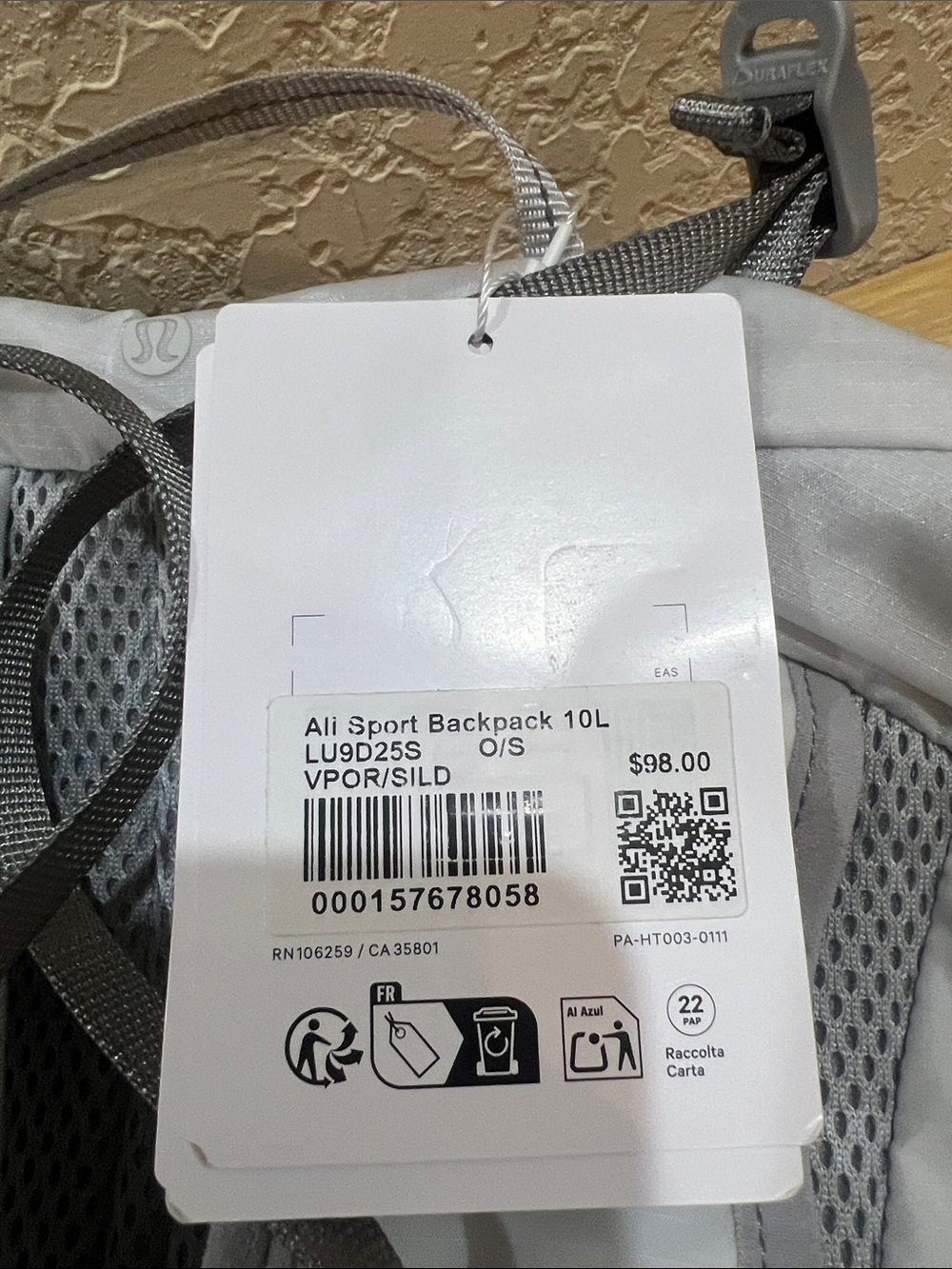 lululemon athletica Light Gray Men’s Hydration Backpack with Red Pull Tabs 10L - Picture 8 of 8